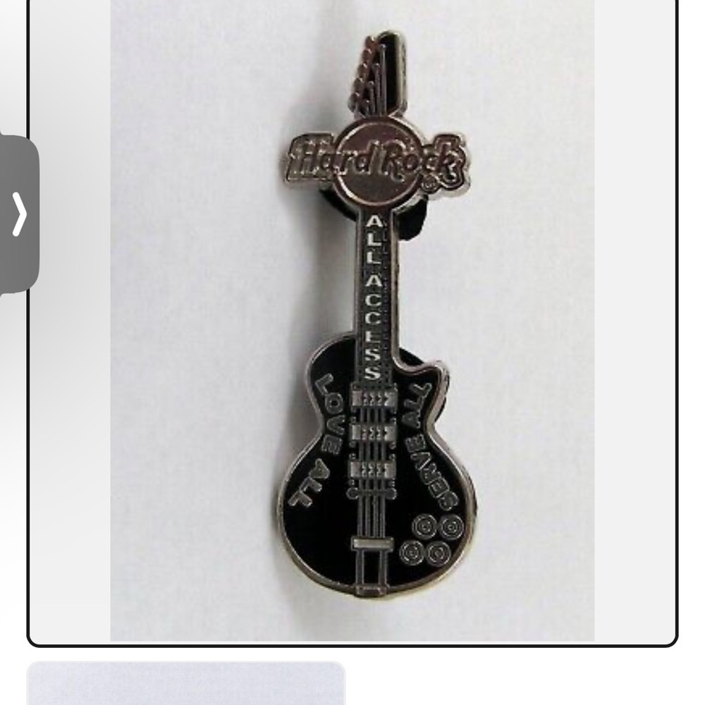 Hard rock love all guitar pin
